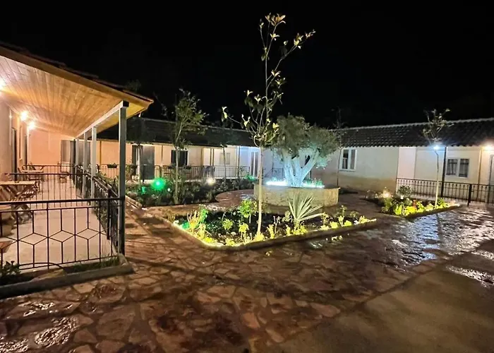 Agrotourism Isak * Finiq